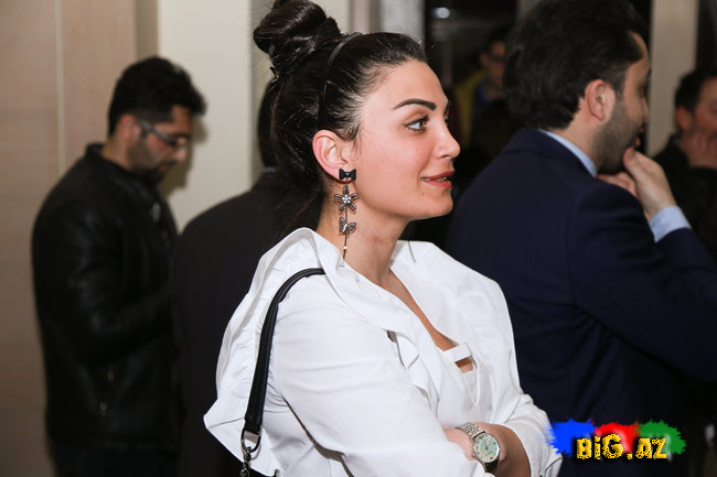 "Stalinin başı" filminin qalasına məşhurlar axışdı - FOTOLAR