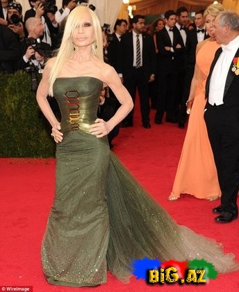 Dəb kraliçasından şok - FOTO