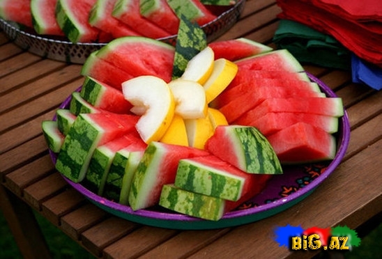 Qarpız və yemişin qiyməti "cib yandırır"