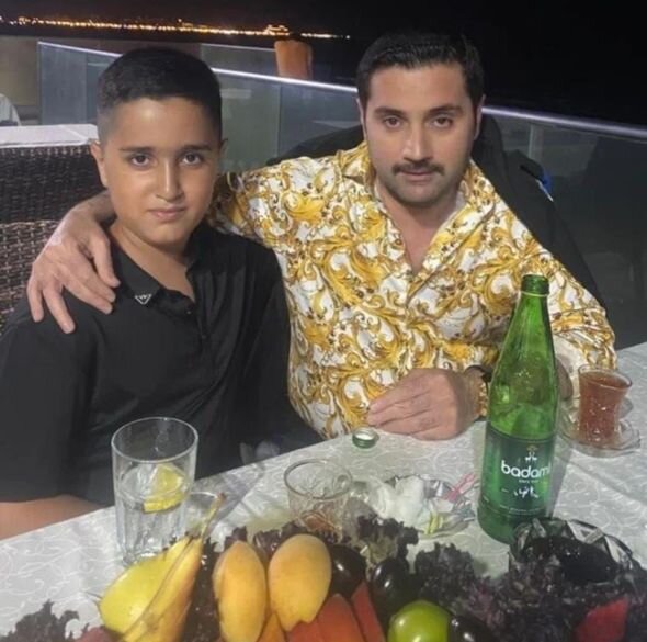 İzzət Bağırov uzun zaman sonra oğlu ilə - FOTO