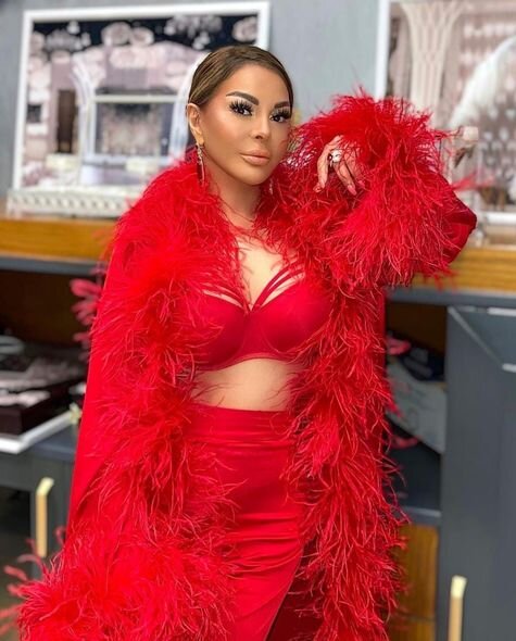 Aygün Kazımova ehtiras rəngini seçdi, göz qamaşdırdı - FOTO