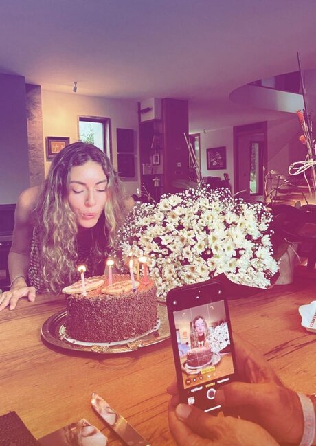 Tanınmış aktrisanın əri ona belə sürpriz etdi