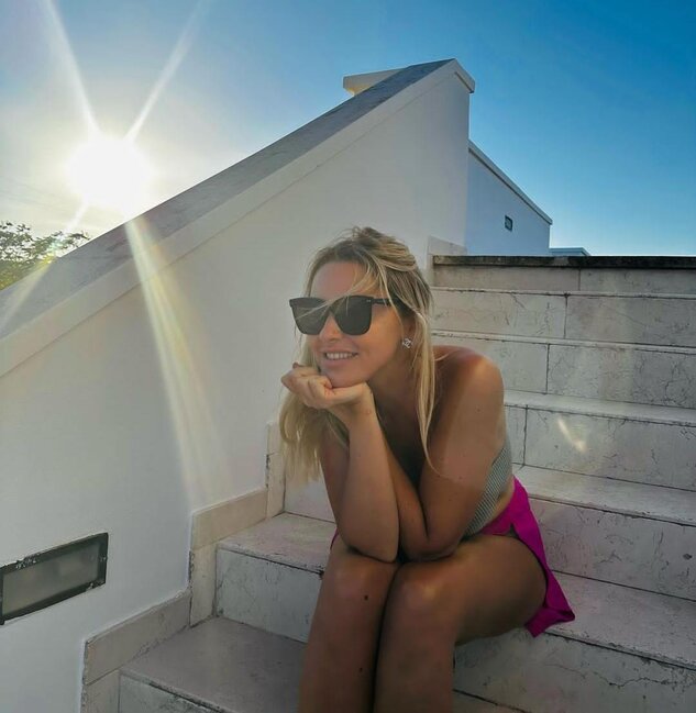 Hadisə "Çox xoşbəxtəm" deyib kimə mesaj göndərdi? -FOTOLENT