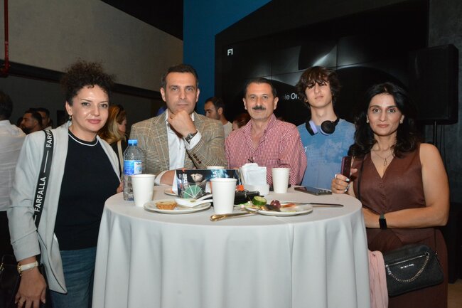 Azərbaycanda "Formula 1" filminin qapalı nümayişi baş tutub - VİDEO - FOTO