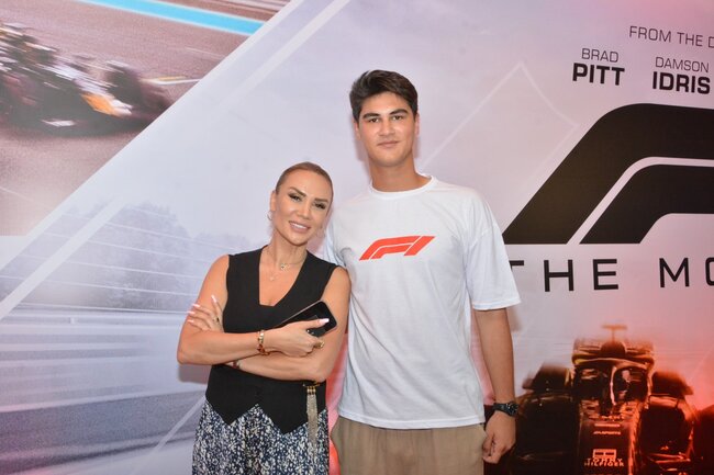 Azərbaycanda "Formula 1" filminin qapalı nümayişi baş tutub - VİDEO - FOTO