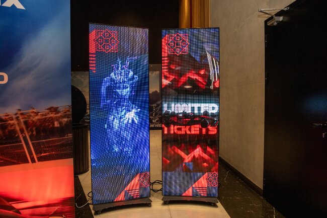 Azərbaycanda "Formula 1" filminin qapalı nümayişi baş tutub - VİDEO - FOTO