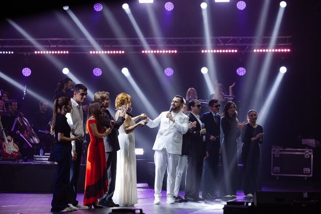 Murad Arifin izdihamlı, coşqulu, ulduzlu gecəsi - Fotolar