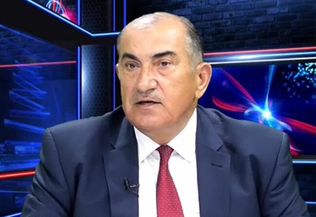 Fransada etirazlar böyüyür: Makron yenə kimisə qurban verəcək?