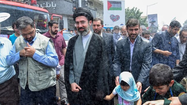 İran ali rəhbərinin nümayəndəsi: Xameneinin ictimaiyyət arasına çıxmaq imkanları məhduddur