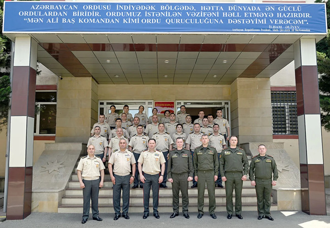 Azərbaycan və Belarus arasında hərbi obyektlərin mühafizəsi müzakirə olunub