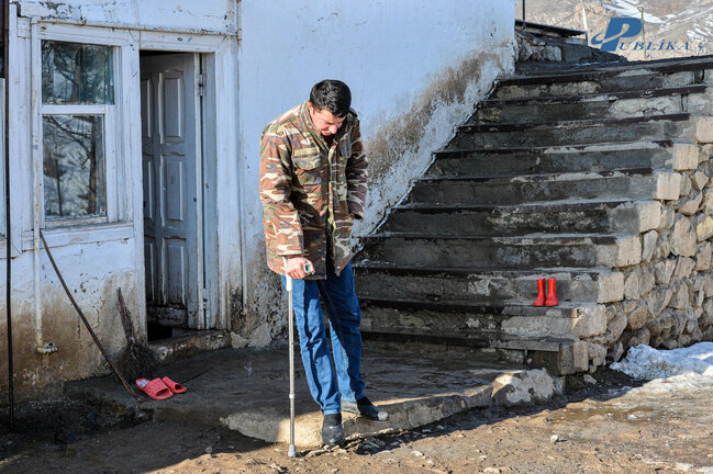 Qazi ağır döyüşlərdən danışdı: "Ayaqüstə dura bilmirdik, amma..." - FOTO