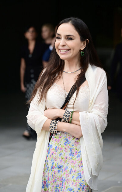 Leyla Əliyeva Budapeştdə sərgidə - Fotolar