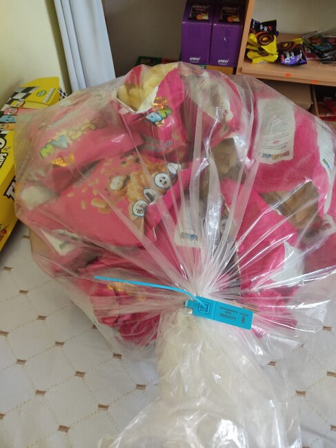 O məktəbin bufetini bağladılar - Fotolar