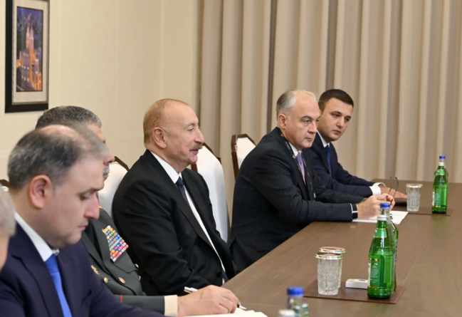 İlham Əliyev Birləşmiş Krallığın müdafiə üzrə dövlət nazirini qəbul edib - FOTO