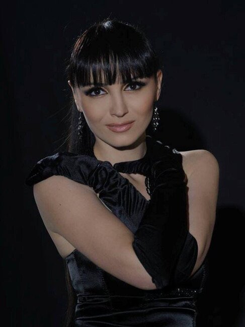 Paşinyan bu xanımı intim video ilə ŞANTAJ EDİR - FOTO