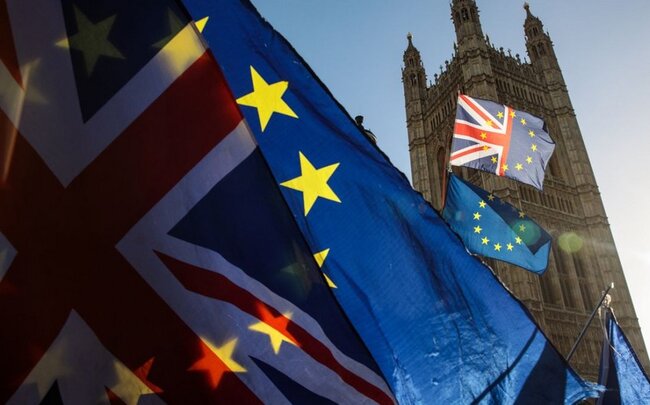 KİV: Referendum keçirilsəydi, britaniyalıların üçdə biri Aİ-dən çıxmağa səs verərdi