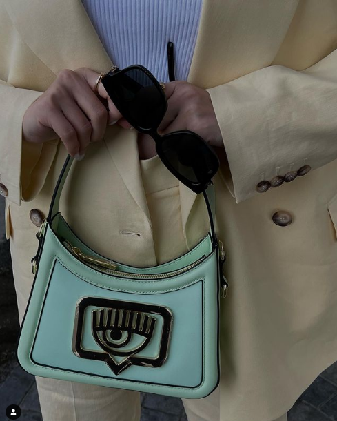 Mələkxanımın özündən gözəl qızı gözəlliyi ilə GÖZ OXŞADI - FOTO-VİDEO