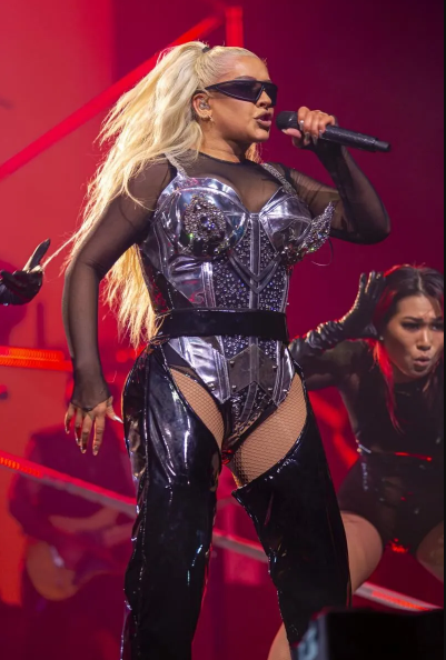 Vaxtilə Britni Spirsin əsas rəqibi olan Agilera kökəlib bu hala qaldı - FOTO