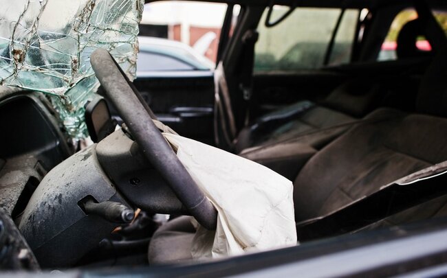 Saatlıda yol-nəqliyyat hadisəsində ana və övlad yaralanıblar