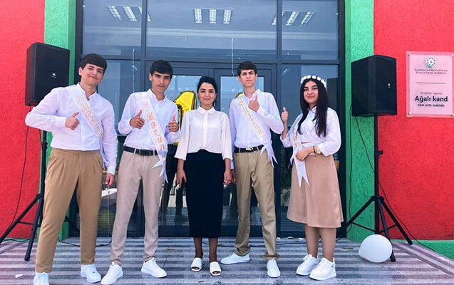 Ağalının ilk tələbəsi - FOTO