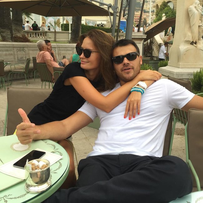 Emin Ağalarovu xanımı belə təbrik etdi - FOTO