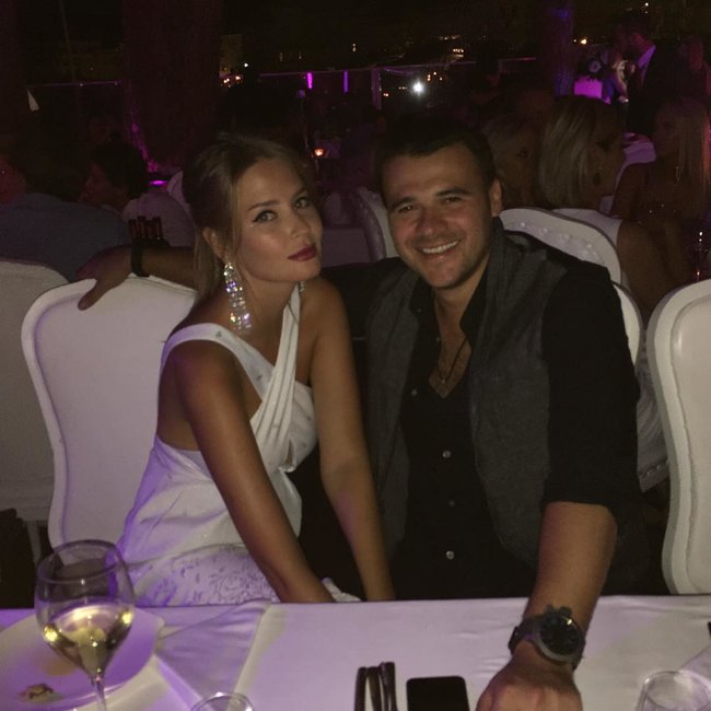Emin Ağalarovu xanımı belə təbrik etdi - FOTO