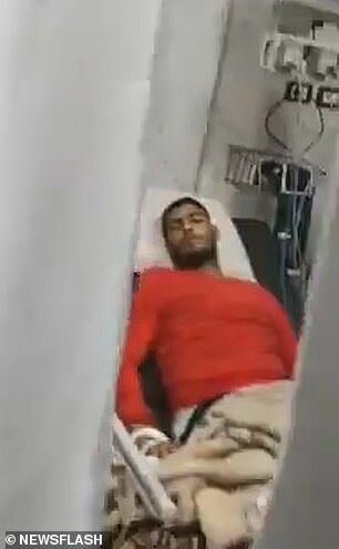 Tibb işçisinin dizini qucaqlayıb çarəsiz vəziyyətə düşdüyü dəhşətli an - FOTO