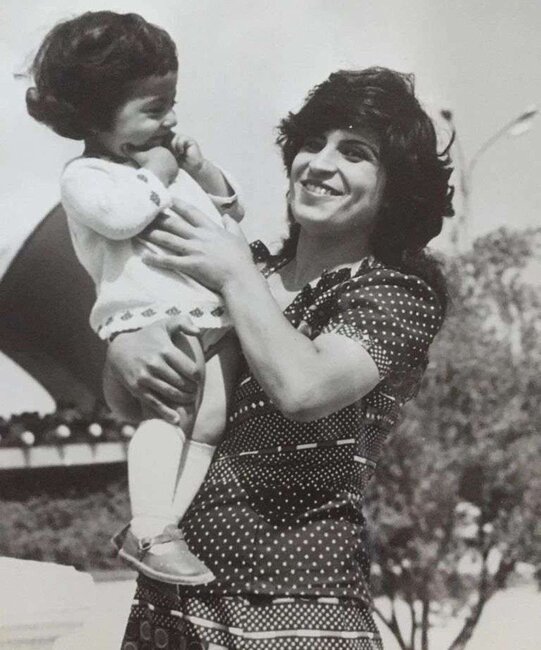 Anası ilə bənzərliyi diqqət çəkdi