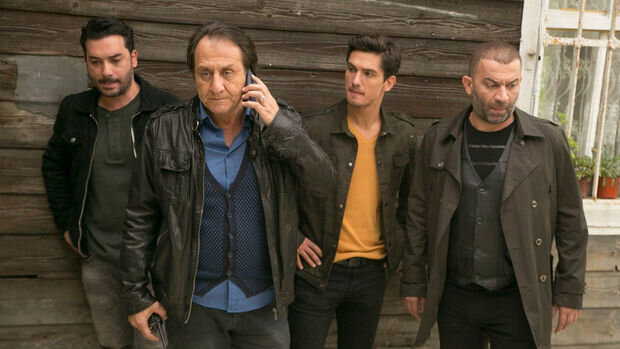 "Arka Sokaklar" serialına yeni aktrisa gəlir - FOTO