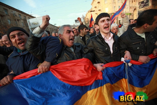 Ermənistanda ruslar küçəyə çıxmağa qorxurlar