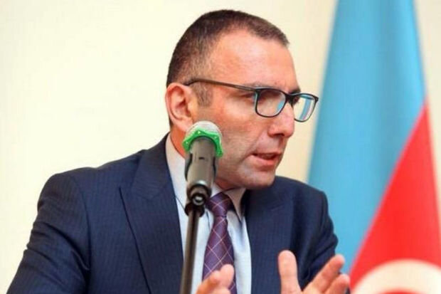 Arye Qut vəfat edib