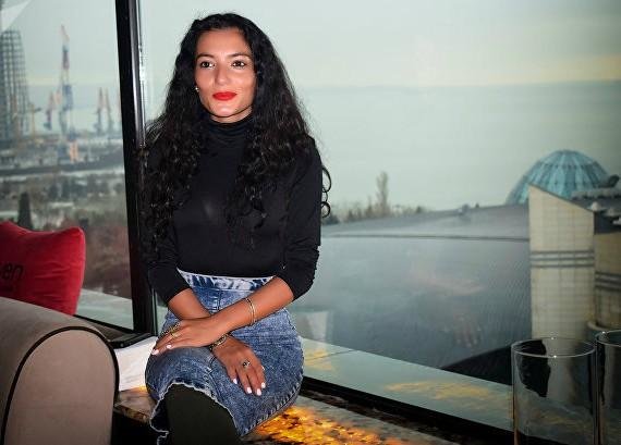 Dilarə bütün SİRLƏRİNİ AÇDI: "Vücudum imkan verirsə niyə ondan istifadə etməyim" - MÜSAHİBƏ/FOTO