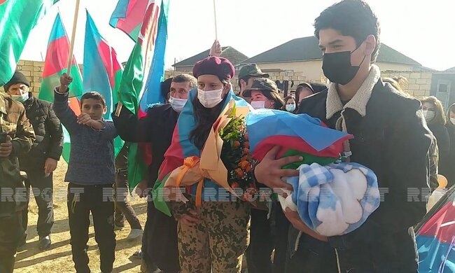 Dünyaya gələn körpəyə şəhid olan atasının adı verildi - FOTO