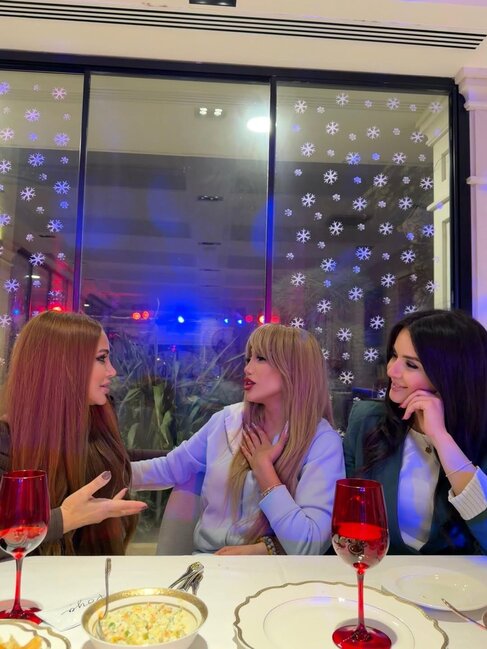 "Avroviziya" iştirakçılarımız Röyanın evində - Fotolar