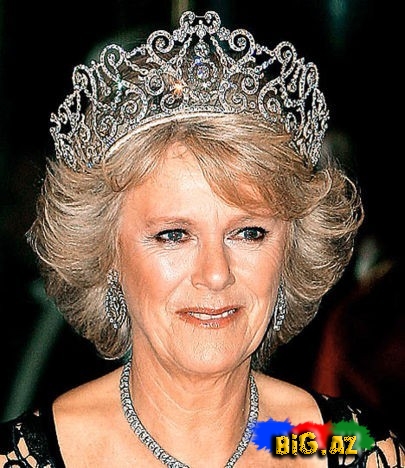 Kraliçaları bəzəyən möhtəşəm baş tacları - FOTO