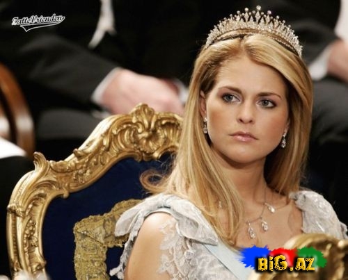 Kraliçaları bəzəyən möhtəşəm baş tacları - FOTO