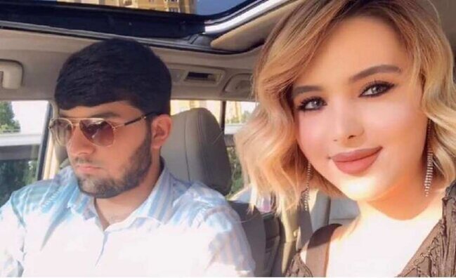 Ayan Şəfəq həyat yoldaşından boşandı