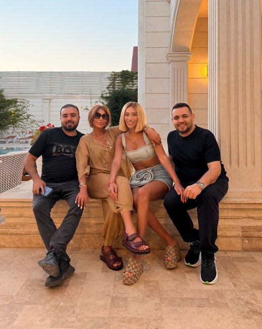 Aygün Kazımova Röyanın qonağı oldu - Foto