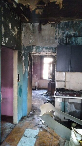 "Birimizə nəsə olsaydı, şəhid qardaşım yadlarına düşəcəkdi" - Evi yanan şəhid ailəsi FƏRYAD EDİR