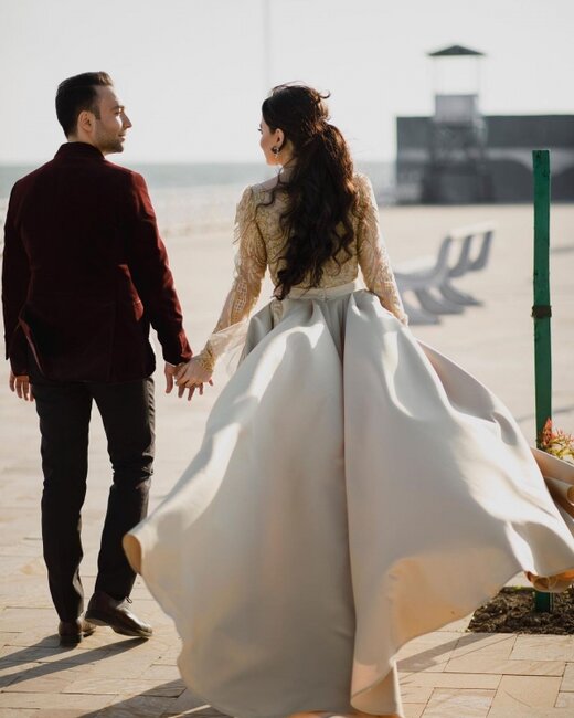 "Hər baxışımı bilənim..." - Azad xanımı haqda