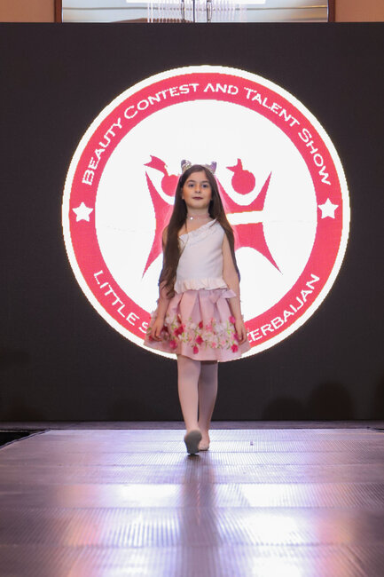 "Little Stars of Azerbaijan 2021-2022"də mövsümün finalı baş tutdu - FOTOLAR