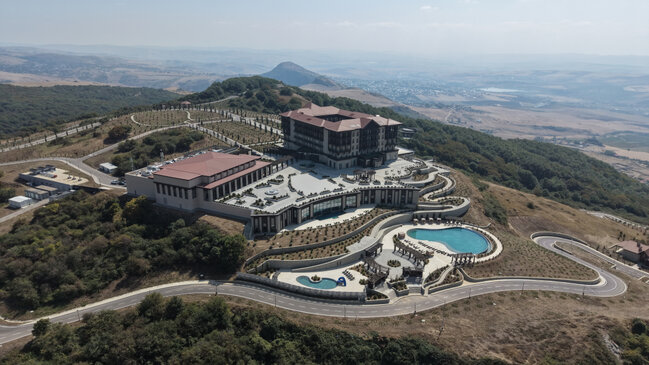 Prezident və xanımı "Meysari Grand Hotel & SPA"nın açılışında - Fotolar - Yenilənib