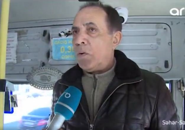 Məşhur azərbaycanlı müğənni avtobusda görüntüləndi - FOTOLAR