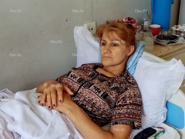 Bərdədə iki qadını ilan sancdı - FOTO