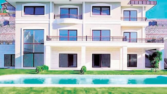 Burak Özçivit ailəsi ilə Türkiyədən köçür?