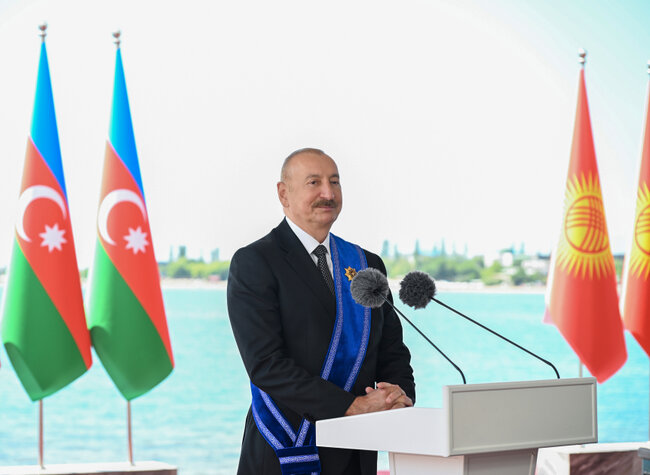 Prezidentlər mətbuata bəyanatlarla çıxış etdi - Fotolar - Yenilənib