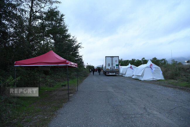 BQXK rəsmisi: "Qarabağda yaşayan erməniəsilli şəxslərə un və tibbi ləvazimatlar göndərilib" - FOTO