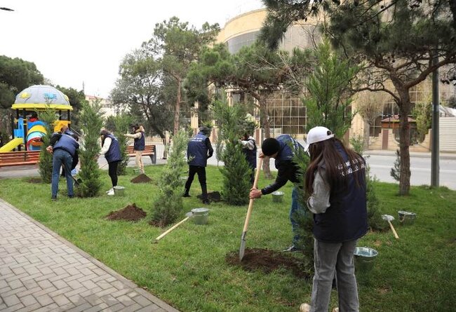 Dünya Azərbaycanlıların Həmrəyliyi Günü və Yeni il ərəfəsində paytaxtın Nizami rayonunda geniş abadlıq-quruculuq işləri davam etdirilir