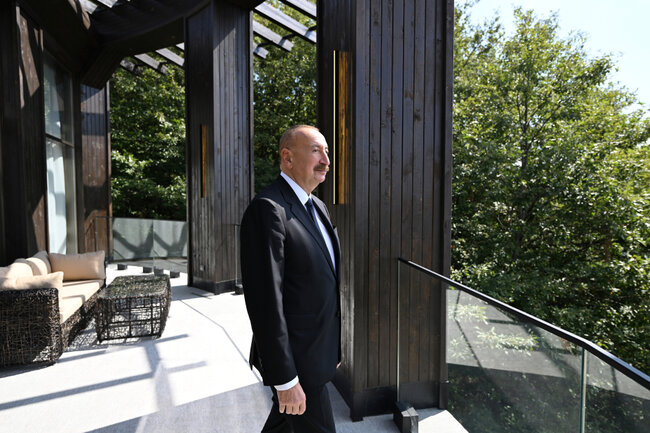 Prezident və xanımı "Meysari Grand Hotel & SPA"nın açılışında - Fotolar - Yenilənib