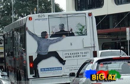 Qeyri-adi avtobus reklamları - FOTO